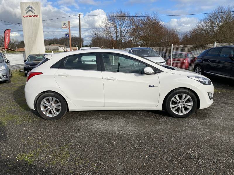 HYUNDAI I30 BLUEDRIVE 110 INVENTIVE