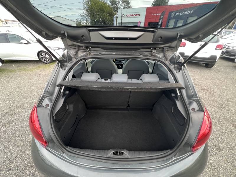 Peugeot 208 Allure 68 HDI BVM 