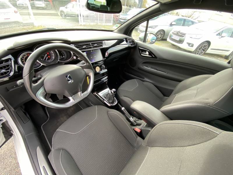 DS3 110 CONNECTED CHIC occasion 33160 chez un professionnel