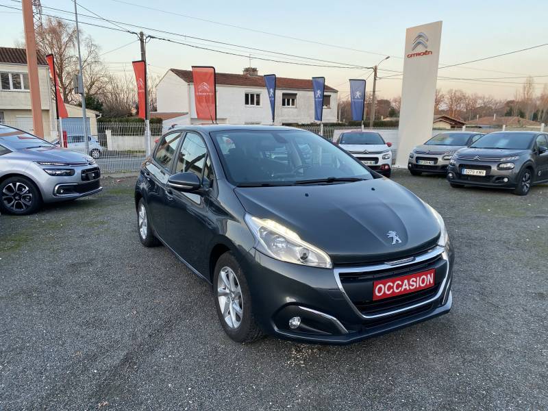 Peugeot 208 Active 82 pureTech
