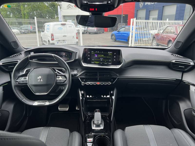 Peugeot 2008 Gt Line PureTech 130 Eat8