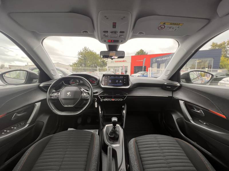 Peugeot 2008 Active PureTech 130 bvm6